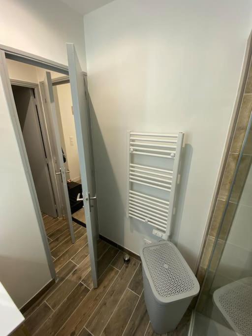 Super Appartement T3 Proche Gare ซ็องส์ ภายนอก รูปภาพ